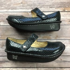 🌵FINAL🌵 Alegria Snakeskin Mary Jane Shoes